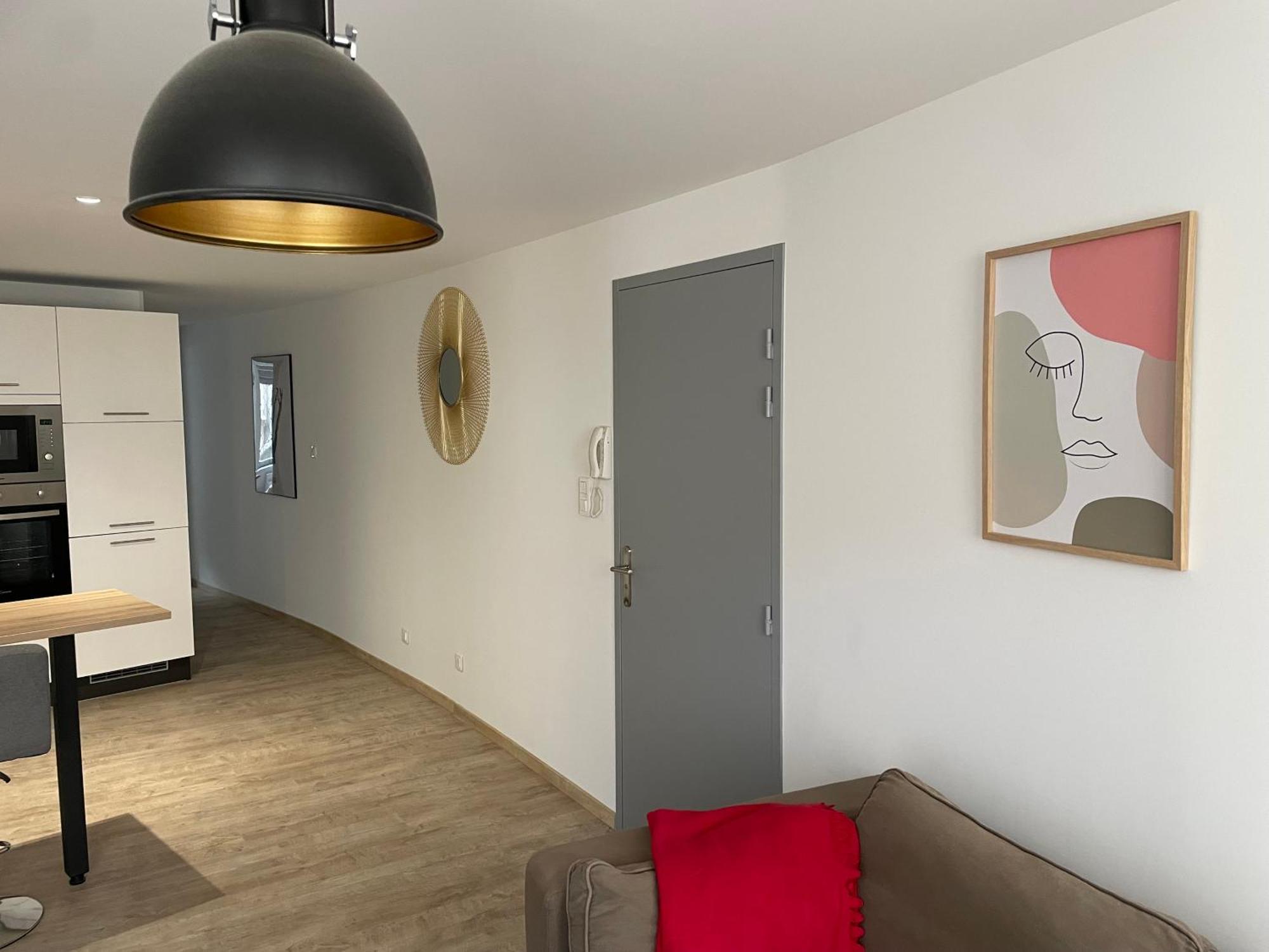 Appartement F2 Centre Historique Saint Colomban à Luxeuil-les-Bains Extérieur photo